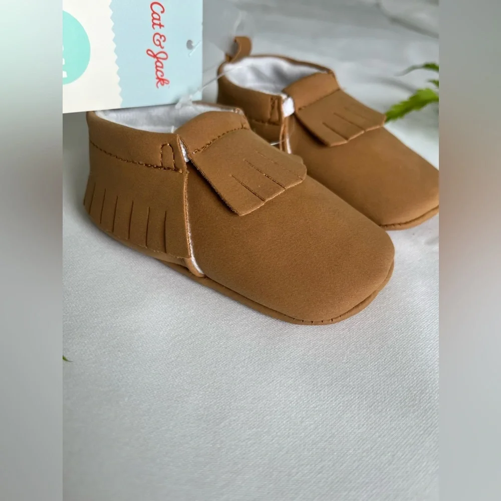 NWT Baby Classic‎ Brown Moccasins 3-6 Months